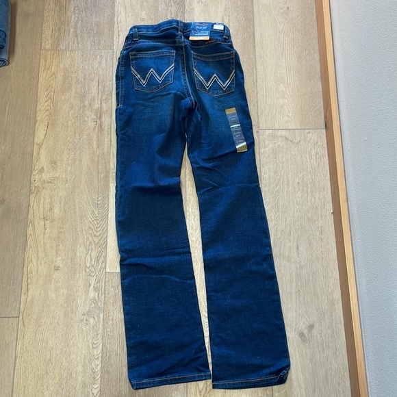 Wrangler Riding Jean - Picture 4 of 6